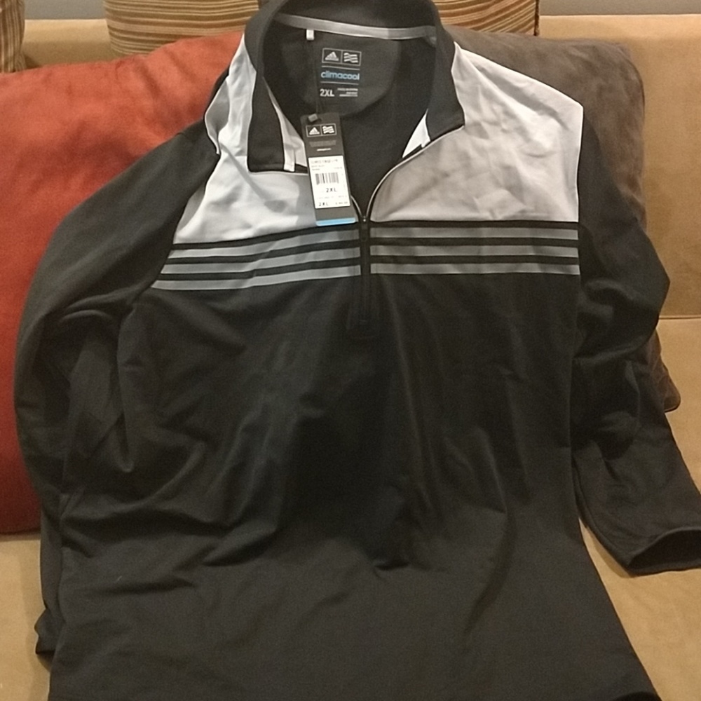 Mens pullover nwt